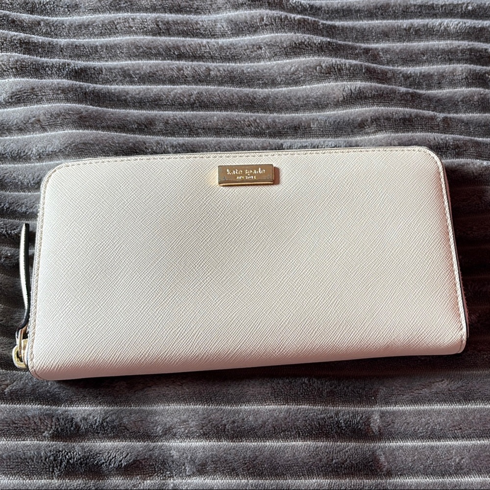 Kate Spade Cream Wallet